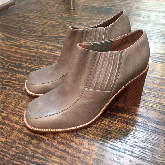 Jeffrey Campbell ‘Nome’ leather bootie - Picture 3 of 7